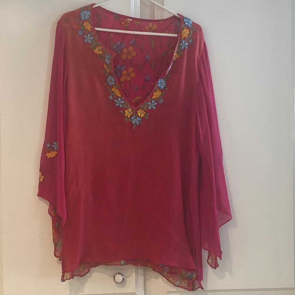 Beautiful Layered Pink & Floral Tunic - Sz Large